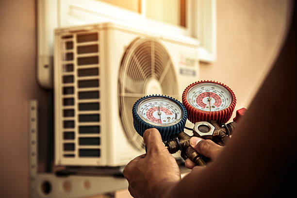 Professional Ac Installation technician working in Axis, AL
